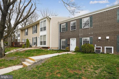 304 Middleton Pl, NORRISTOWN, PA, 19403-2833 | Card Image