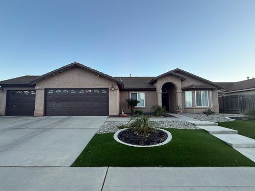 3124 Summer Lane, Madera, CA, 93637 | Card Image