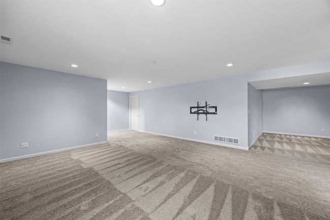 3211 35 Th Ave, Condo with 3 bedrooms, 3 bathrooms and null parking in Marion IA | Image 19