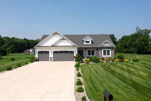 14170 Spring Valley Ct, Niles, MI, 49120-9032 | Card Image