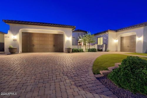 7570 W Quail Ave, Glendale, AZ, 85308-2506 | Card Image