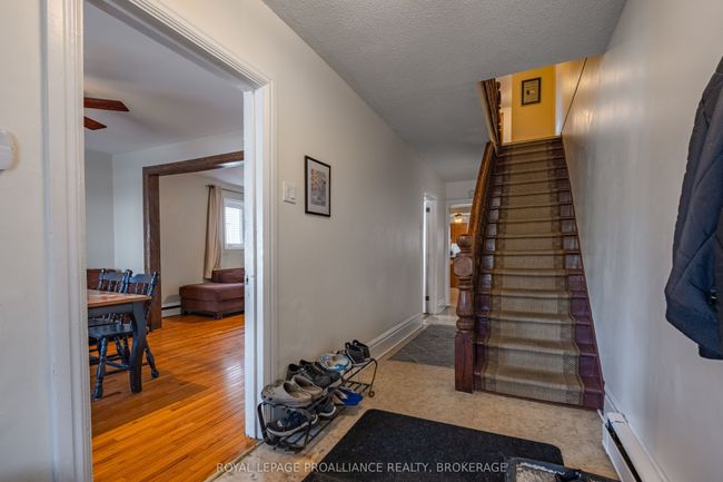 445 Alfred St, House other with 4 bedrooms, 2 bathrooms and 3 parking in Kingston ON | Image 7