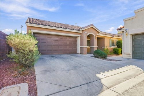 7805 Horsenettle St, Las Vegas, NV, 89149-1638 | Card Image