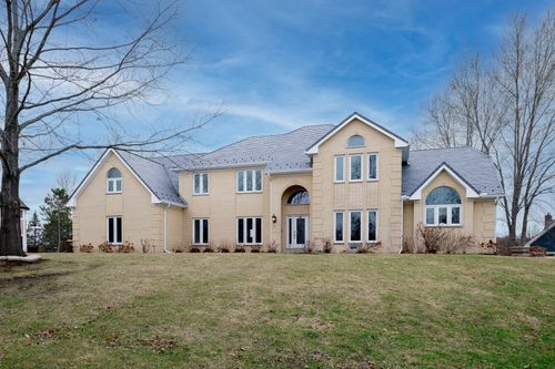 3821 Nottingham Dr, Long Grove, IL, 60047-5240 | Card Image