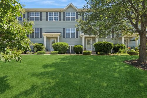 1674 W Turtle Creek Ln, Round Lake, IL, 60073-2394 | Card Image