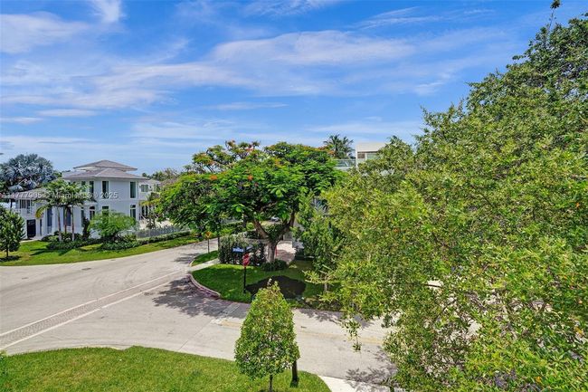 201 Buttonwood Dr, House other with 5 bedrooms, 7 bathrooms and null parking in Key Biscayne FL | Image 51