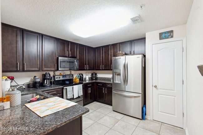 106 - 208 Larkin Pl, Condo with 3 bedrooms, 2 bathrooms and null parking in ST JOHNS FL | Image 6