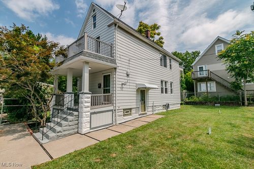 1935 E 123rd St, Cleveland, OH, 44106-1804 | Card Image