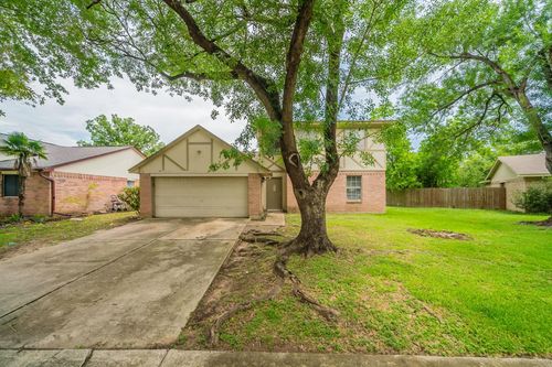 10006 Peachridge Dr, Houston, TX, 77070-4931 | Card Image