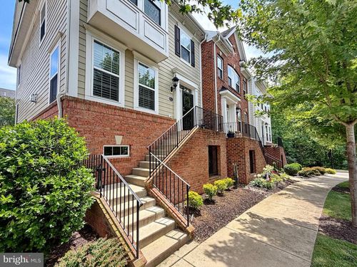 15 Mustang Dr, LA PLATA, MD, 20646-4362 | Card Image