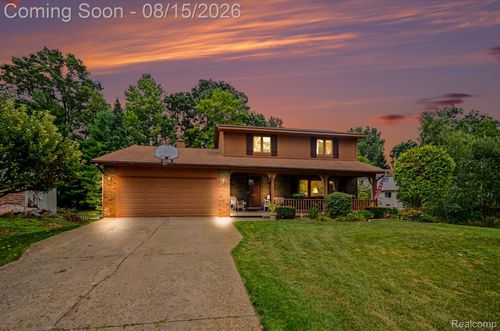 1625 Spruce Ct, Commerce Township, MI, 48390-1542 | Card Image