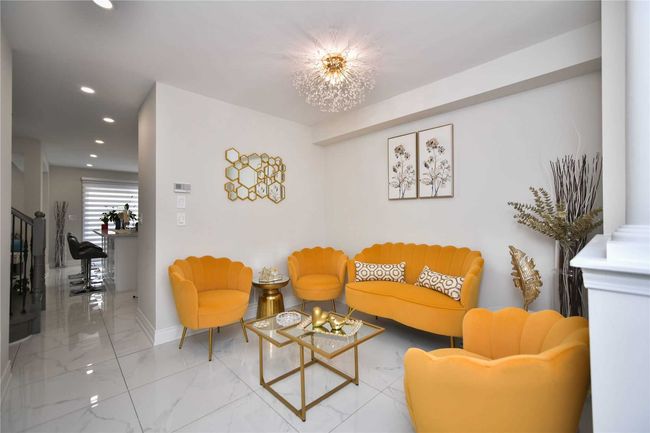3231 Sharp Rd, House attached with 3 bedrooms, 4 bathrooms and 2 parking in Burlington ON | Image 4