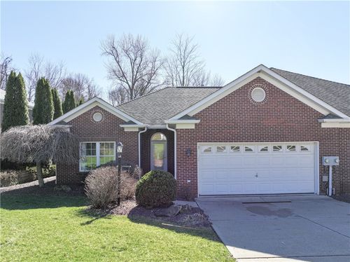 205 Patton Dr, Aliquippa, PA, 15001-9167 | Card Image