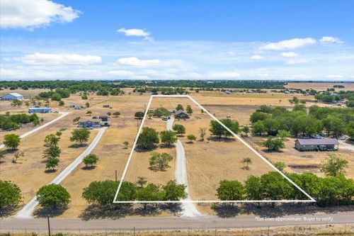 1325 County Road 269, Oglesby, TX, 76561-1513 | Card Image