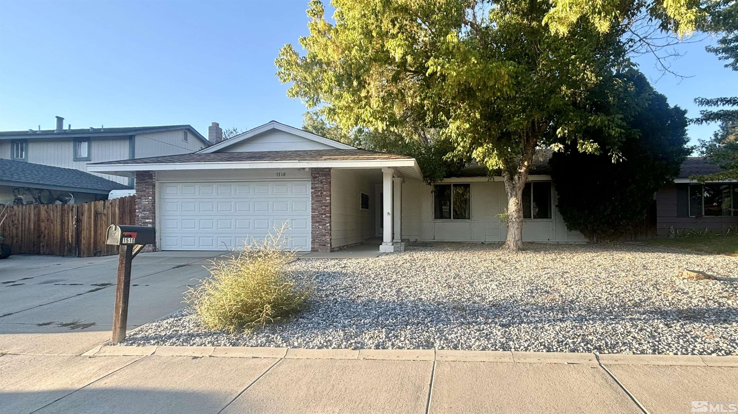 Ridgeland Dr, Sparks, NV 89434