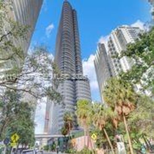 unit-3905-1000 Brickell Plz, Miami, FL, 33131-3868 | Card Image
