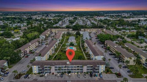h1-5883 Garden Ln, BRADENTON, FL, 34207-4552 | Card Image