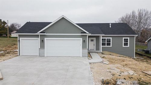 1768 N Kyle Cir, Beloit, WI, 53511-8896 | Card Image