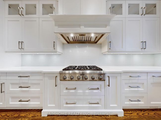 105 Ashbourne Dr, House other with 5 bedrooms, 5 bathrooms and 4 parking in Etobicoke ON | Image 7