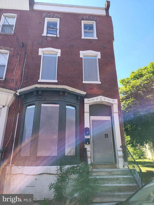 2132 N 20th St, PHILADELPHIA, PA, 19121-1518 | Card Image