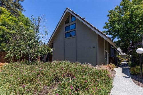 1994 Silverwood Ave, Mountain View, CA, 94043 | Card Image
