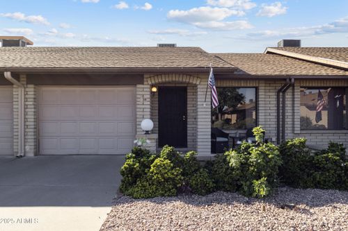 39-520 S Greenfield Rd, Mesa, AZ, 85206-2074 | Card Image