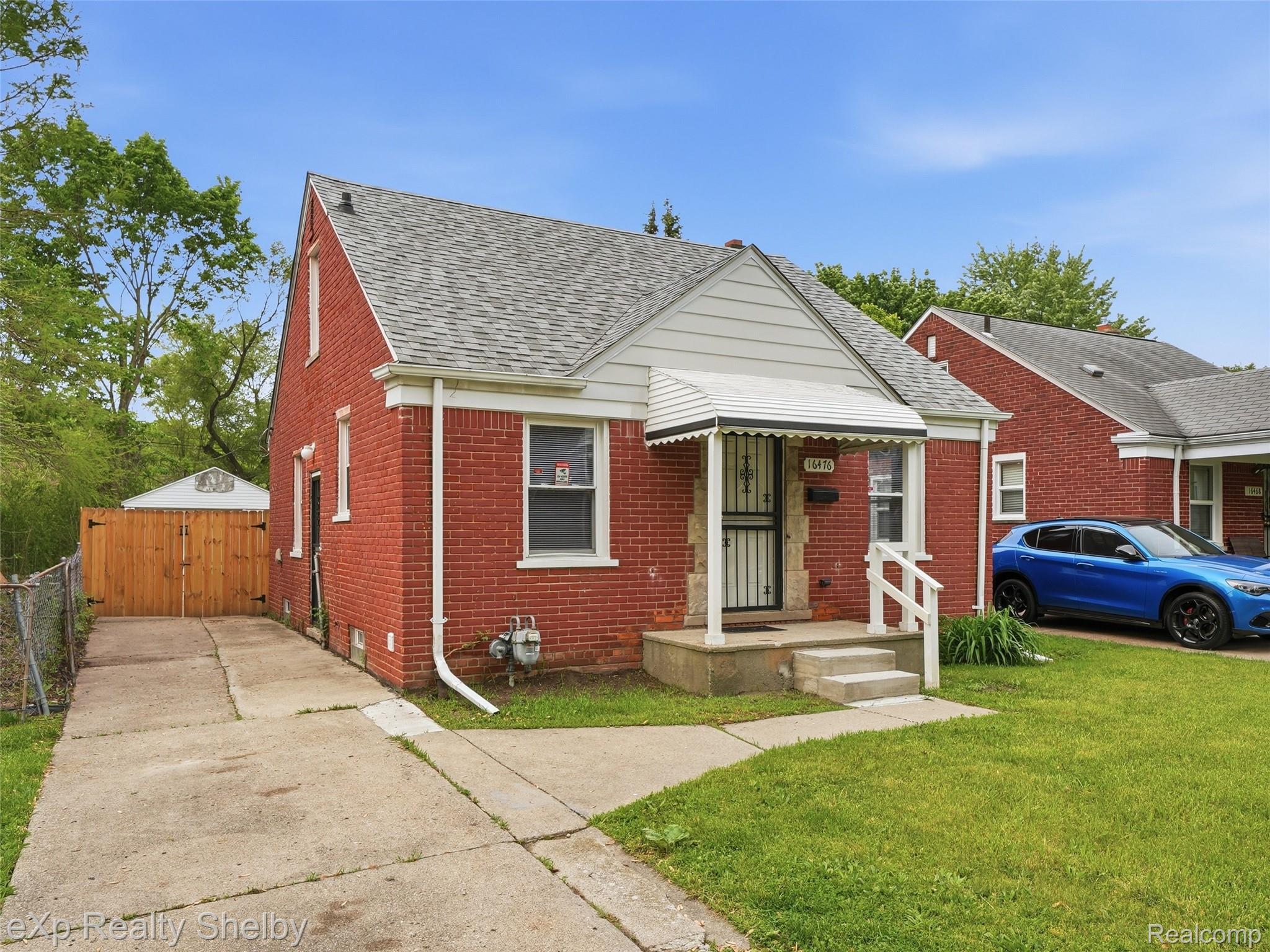 Residential in Detroit 5