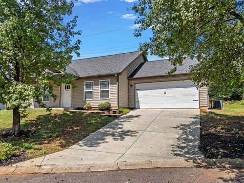 365 Half Rock Cir, Lyman, SC, 29365-9317 | Card Image