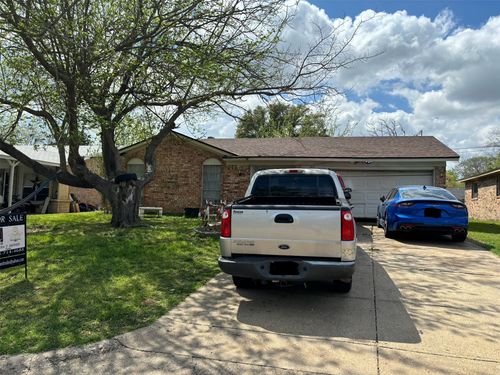 1825 Avenue B, Grand Prairie, TX, 75051-4514 | Card Image