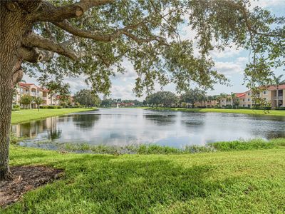 303 - 1610 N 42nd Circle, Home with 2 bedrooms, 2 bathrooms and null parking in Vero Beach FL | Image 2