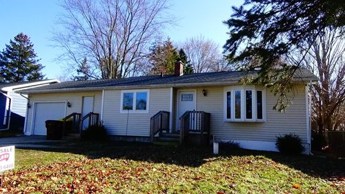 253 Leaver St, Vernon, MI, 48476 | Card Image