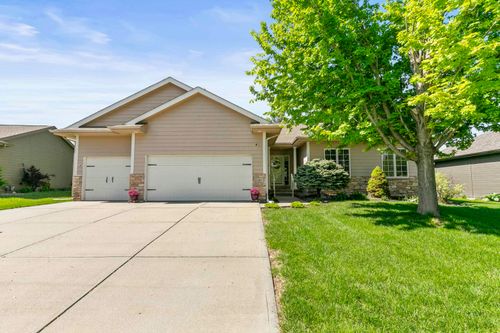 17807 Grenelefe Ave, Omaha, NE, 68136-2135 | Card Image