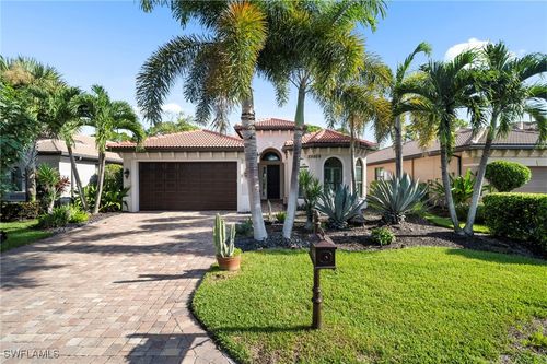 28404 San Amaro Dr, BONITA SPRINGS, FL, 34135-2814 | Card Image