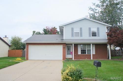 731 Country Meadow Ln, Belleville, IL, 62221-3348 | Card Image