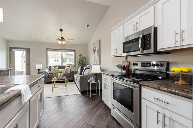 5906 Foxtail Loop W, Townhouse with 2 bedrooms, 2 bathrooms and null parking in Billings MT | Image 12
