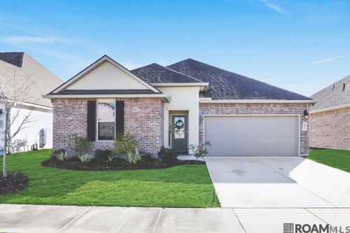4433 Mendocino Way, Baton Rouge, LA, 70817-4031 | Card Image
