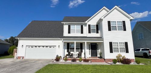 104 Newhan Ln, Jacksonville, NC, 28546-8166 | Card Image