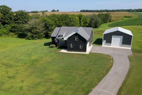 29490 Highway 49 E, Orlinda, TN, 37141-2016 | Card Image