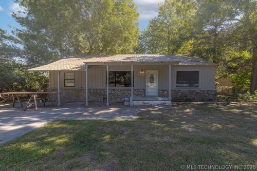 3709 S 65th Westavenue, Tulsa, OK, 74107 | Card Image