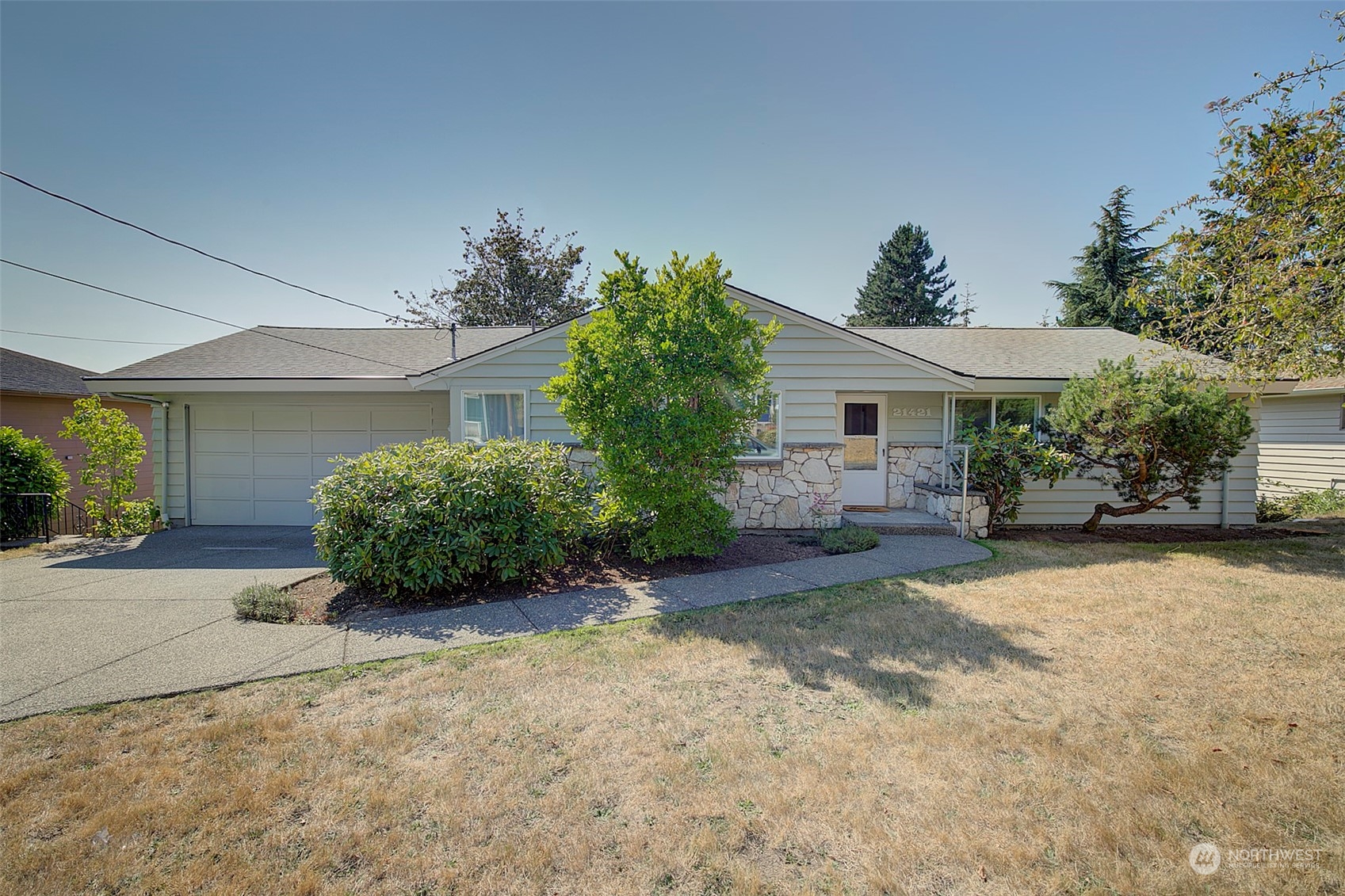 15th Ave, Des Moines, WA 98198
