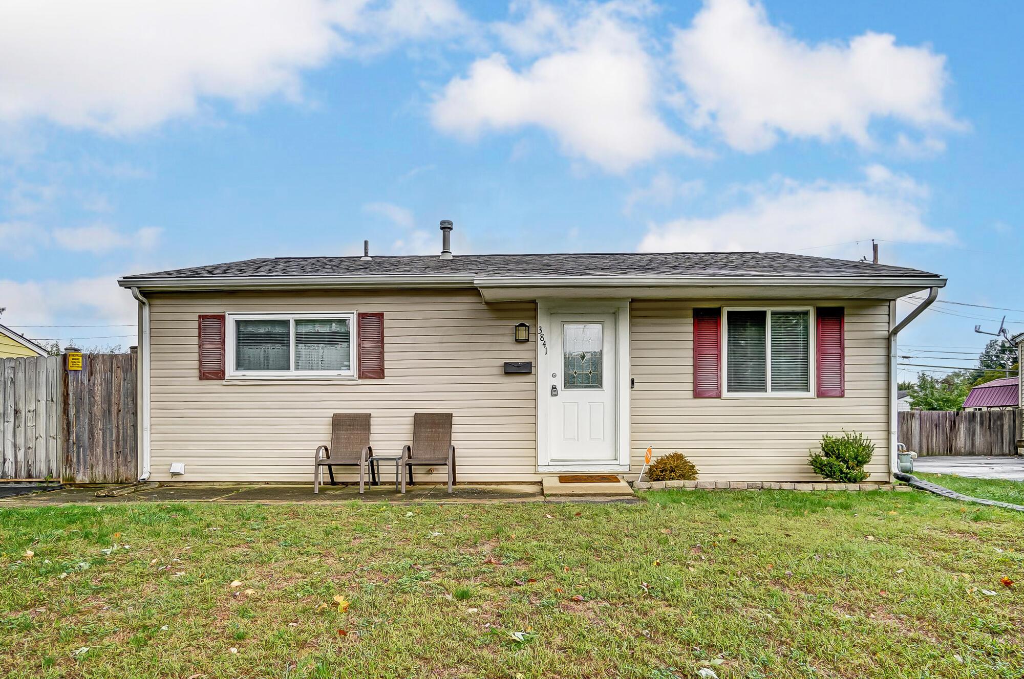 Clearwater Dr, Columbus, OH 43232