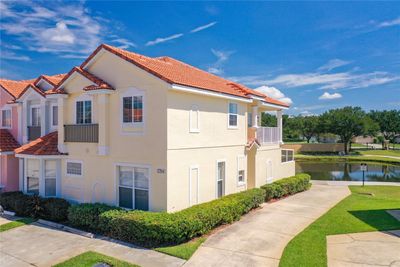 1284 S Beach Circle, Townhouse with 4 bedrooms, 3 bathrooms and null parking in Kissimmee FL | Image 2