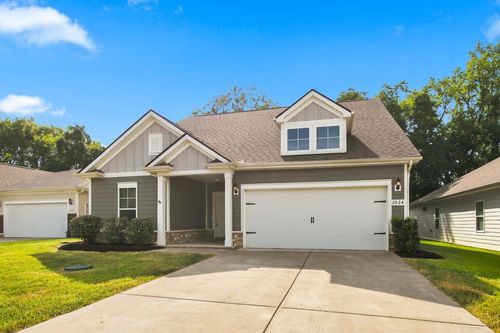 2924 Eckersley Dr, Murfreesboro, TN, 37128-3192 | Card Image
