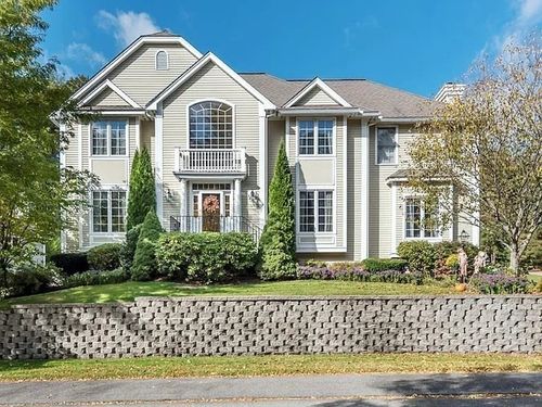 54 Sterling Ln, North Andover, MA, 01845-5600 | Card Image