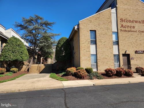 8569d-8569 Sudley Rd, MANASSAS, VA, 20110-3863 | Card Image