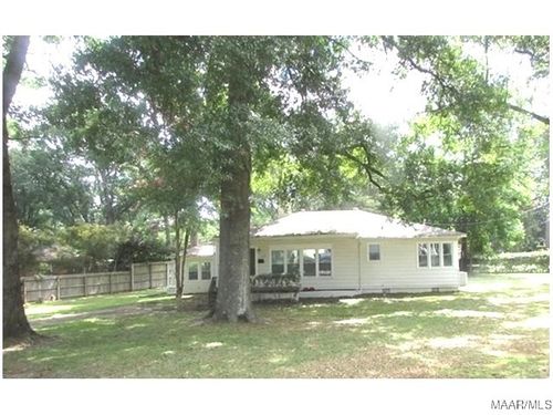 2009 Commodore St, Montgomery, AL, 36106-1725 | Card Image