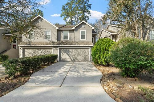131 N Villa Oaks Dr, The Woodlands, TX, 77382-2304 | Card Image