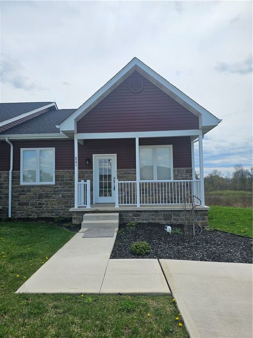 801 Wimbledon Dr, Mount Pleasant, PA, 15666-1335 | Card Image