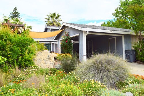 527 Bluebird Pl, Davis, CA, 95616-0174 | Card Image