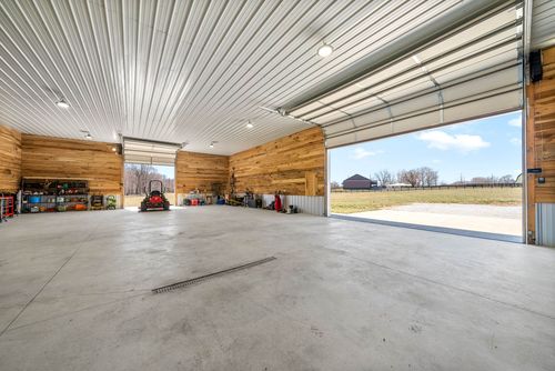 4255 Highway 49 W, Vanleer, TN, 37181-5404 | Card Image